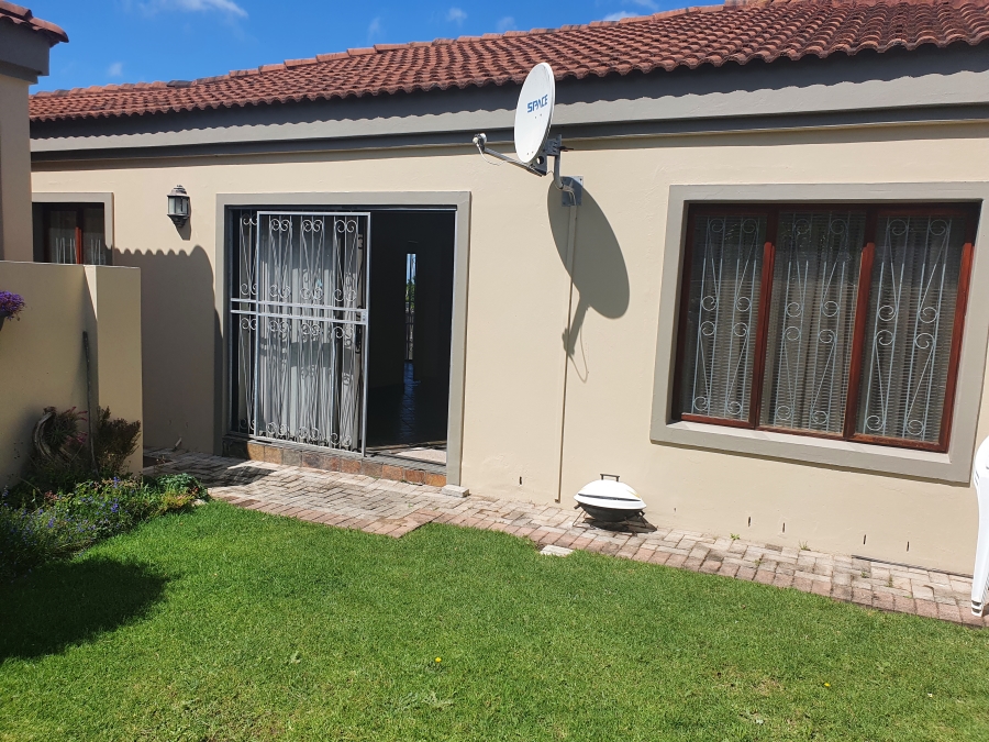 To Let 2 Bedroom Property for Rent in Boskloof Eastern Cape